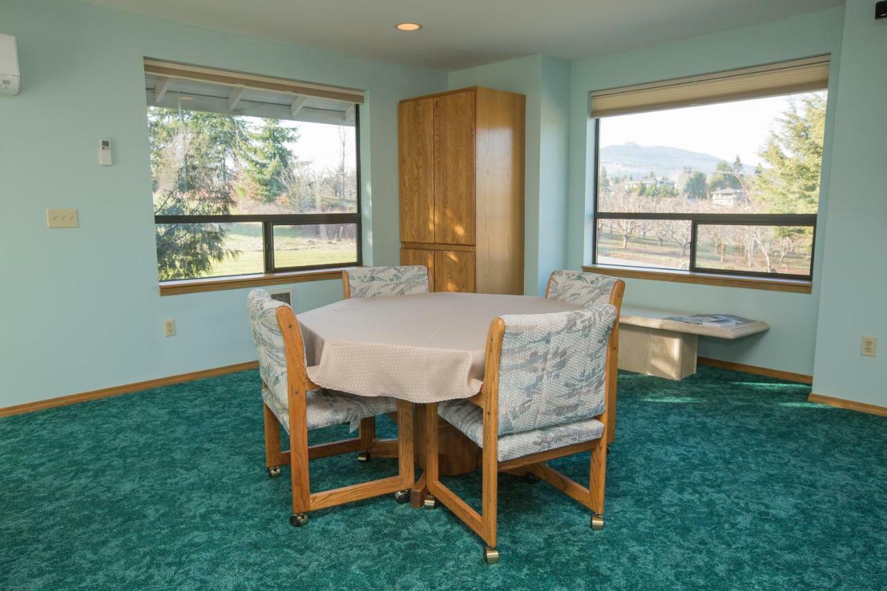 Brookside Bed & Breakfast Hood River Eksteriør bilde