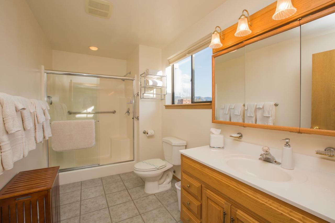 Brookside Bed & Breakfast Hood River Eksteriør bilde